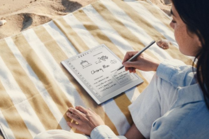 Boox’s new Go E Ink tablet includes a 10-inch display and runs Android 15