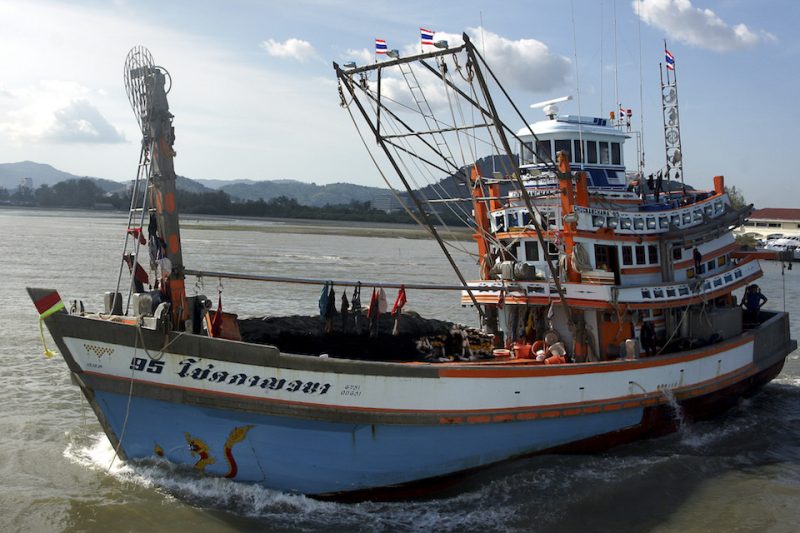 Rising Fuel Costs Force Fishing Fleets Across Thailand to Dock