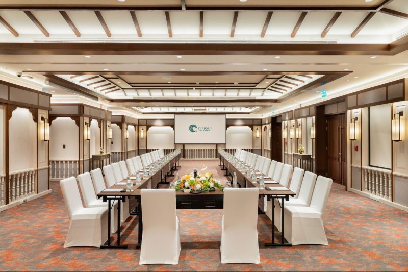 What to Look for on Karon Beach