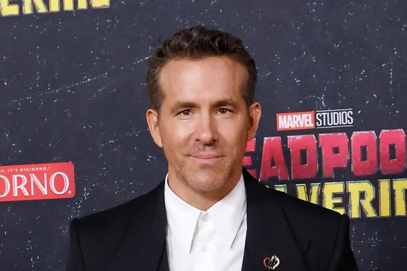 Ryan Reynolds, Jason Momoa Film Delays Release to 2027