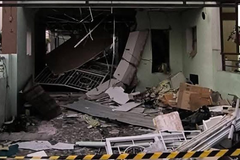 Gas blast destroys home, damages eight in Pathum Thani